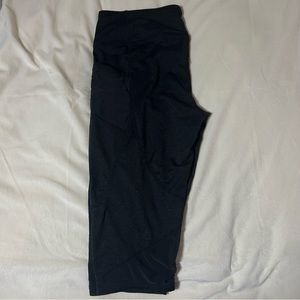 Women’s Yoga Capri Leggings